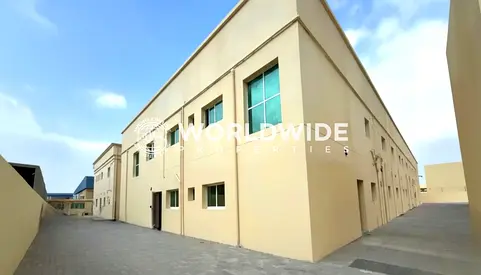 ٢٥ غرفة عمالية واسعة غير مفروشة للإيجار | موقع مميز في الجرف ١ - عجمان