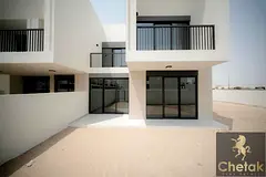 Luxury Townhouse | Vacant | Corner Unit