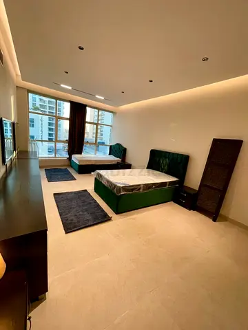 New Bed space(males) Dubai marina