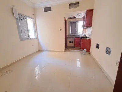 Luxury Big size saprt kitchen studio 20k available