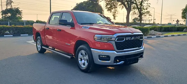 DODGE RAM 1500 SST BIG HORN 2025 V6 3.0L TWIN TURBO + GCC WARRANTY TRADING AL FUTTAIM+ ORGINAL PAINT