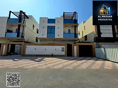 Villa in Al-Haliyo 2 area, 5 master bedrooms, 3 floors, swimming pool and roof, 4200 sq ft, includin