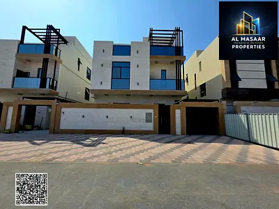 فيلا منطقة الحليو٢ 5 غرف نوم ماستر 3 طوابق ومسبح وروف مساحه 4200 قدم شامل كهربه ومياه ومكيفات موقع استراتيجي قريب من جميع الخدمات