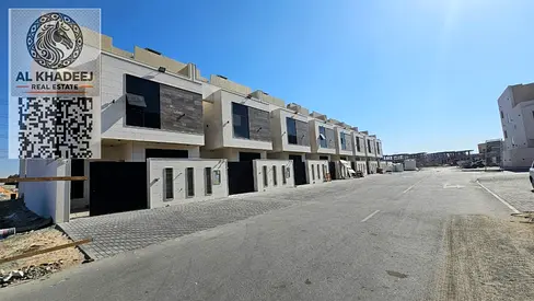 بدون رسوم تسجيل فيلا تاون هاوس راقي بمساحه كبيره بمنطقه الحليو2 بجوار جميع الخدمات والطرق الرئيسيه