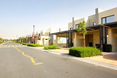 3BHK Family Townhouse | Near DWC Airport | All Bills Inc