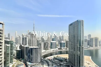 Luxury Living |Ready Property | Burj View
