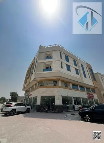 للبيع بنايه سكني تجاري في منطقه الروضه عجمان