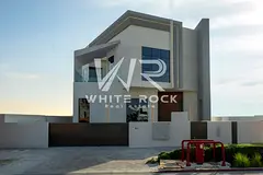 Spacious 5-Bedroom Luxury | Private Swimming Pool