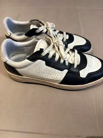 Axel Arigato sneakers white / black size 41