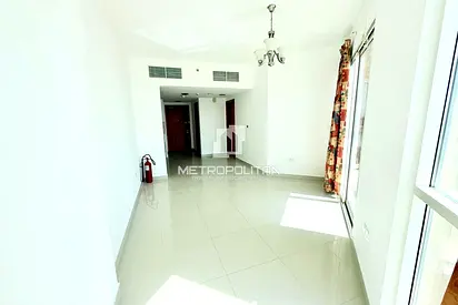 Vacant | High Floor | Lake View | Multiple Cheques