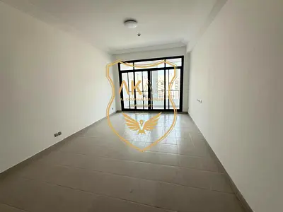 1 MONTH FREE LUXURY SPECIOUS 2BHK JUST 100K VERY CLOSE TO METRO CALL NOW