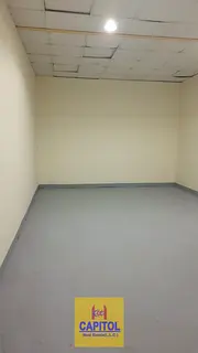 PRIME LOCATION AND WELL - MAINTAINED STORAGE WAREHOUSE UNIT FOR RENT IN AL QUOZ 4