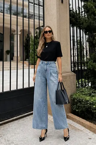 Zara Wide Leg Denim Jeans in Blue