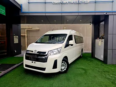 HIACE PASSENGER/ PATROL MANUAL/ 3.5 V6/ LOW MILEAGE