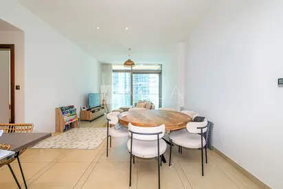 Exclusive | Marina &amp; Pool View | Investment