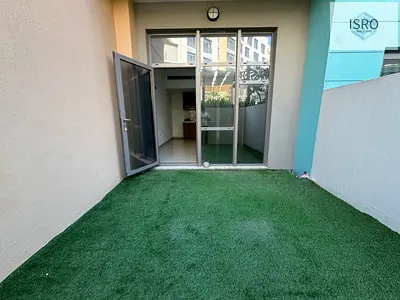 Studio available with private garden 40k