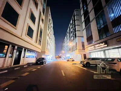 lavish appartment in school zone with parking and balcony 50k