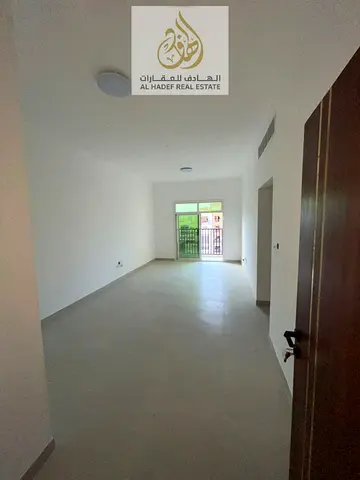 المويهات 3 بجوار أكاديمية عجمان قريب من مستشفى السعودي الألماني - أول ساكن ثلاث غرف وصالة 4 حمام 2 بلكونة تشطيبات عالية مساحات واسعة - 57,000 درهم