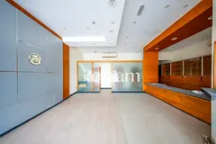 Showroom Space | Industrial Hub | Business Zone