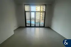 Pool View | Low Floor | Open Plan Living