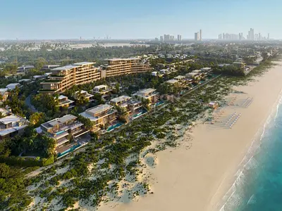 Corner Luxury 5BR Villa + Pool &amp; Private Garden