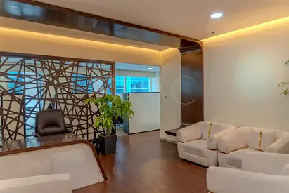 7 PARKING|COURTYARD VIEW|GRADE A FINISH|VACANT