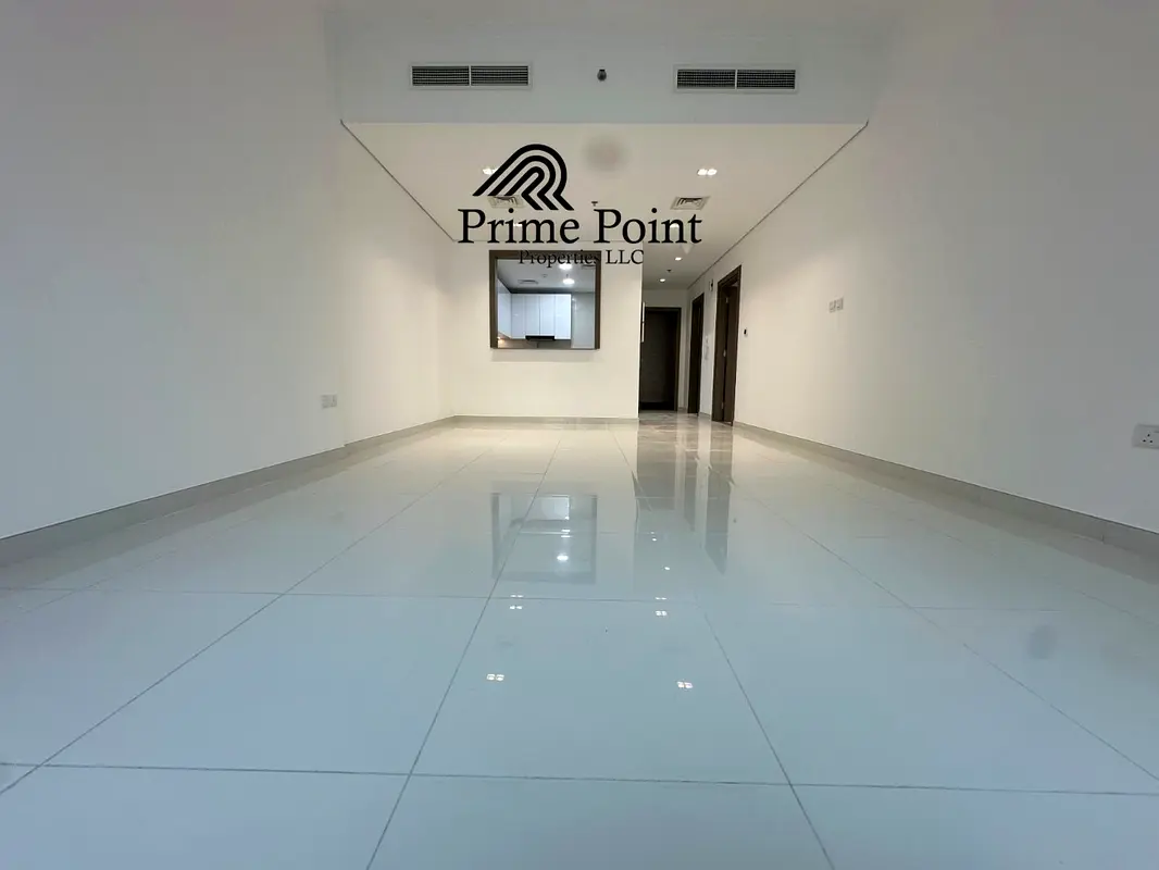 Modern Layout I Family-Friendly Community/New Building