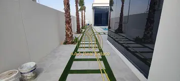 SINGLE STORY | SWIMMING POOL | BRAND NEW