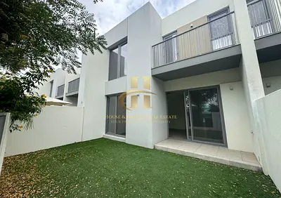 CENTRAL LOCATION | FITTED APPLIANCES | VACANT