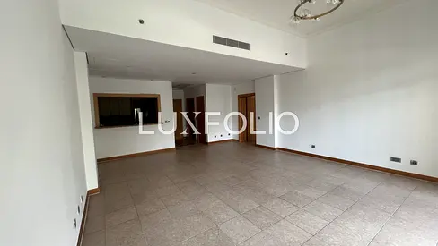 Vacant l Unfurnished l Spacious