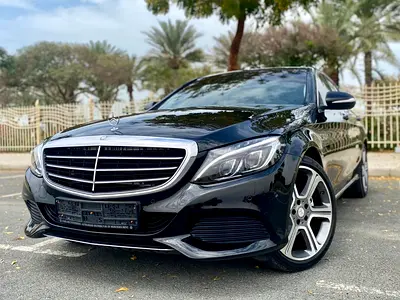 2015 MERCEDES C200 || GCC ||  ACCIDENT FREE || FULL OPTION || EXCELLENT CONDITION
