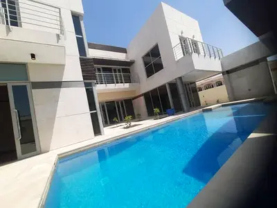 Stunning Garden Oasis with Pool and Modern Design