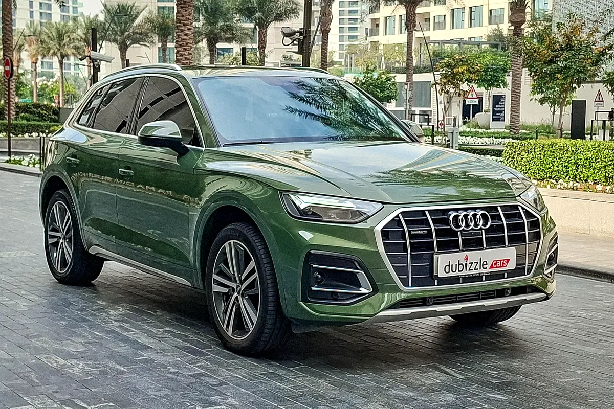 Audi Q5 2024 — photo 1 of 14