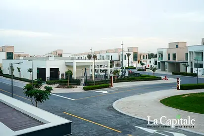 Luxury | Single Row | Brand New | Ready to Move