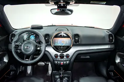 صورة مصغرة 11 لـ 2024 MINI COOPER
