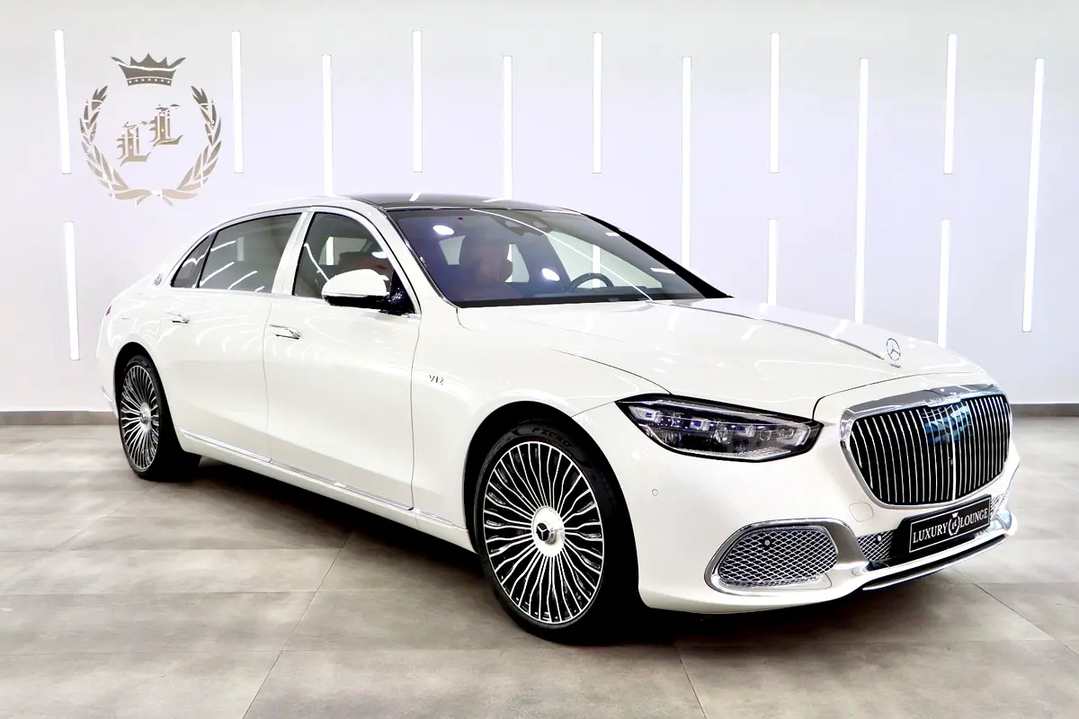 Mercedes-Maybach S-Class 2022 — photo 1 of 19
