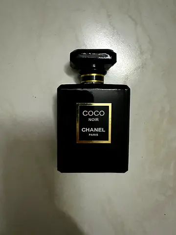 Coco noir Chanel perfume