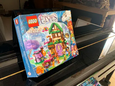 LEGO ELVES #41174 The Starlight Inn