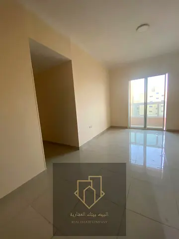موقع متميز  I  مساحه كبيره  I  بناء نضيف   I  سعر ممتاز   I  دفعات ميسره I