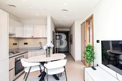 Best Price| Semi Furnished| Dubai Skyline view