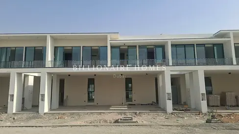 Huge Plot | True Corner| Enhanced Privacy