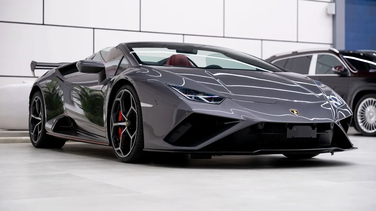 Lamborghini Huracan 2022 — photo 1 of 20