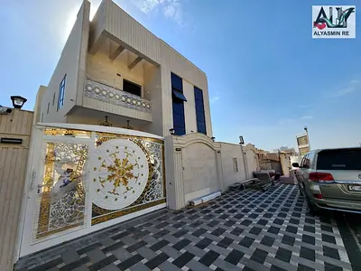 🏡 فيلا عصرية فاخرة للبيع - تصميم طابقين (أول ساكن)