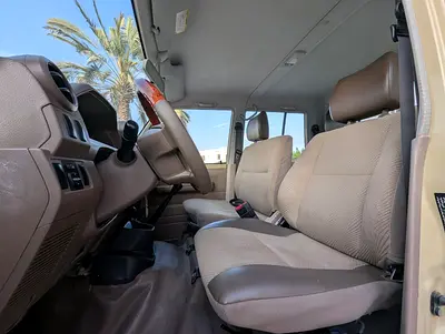 صورة 6 لـ 2014 Toyota LAND CRUISER 70 SERIES