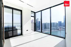 Corner/Canal And Pool View/High Floor/Luxury