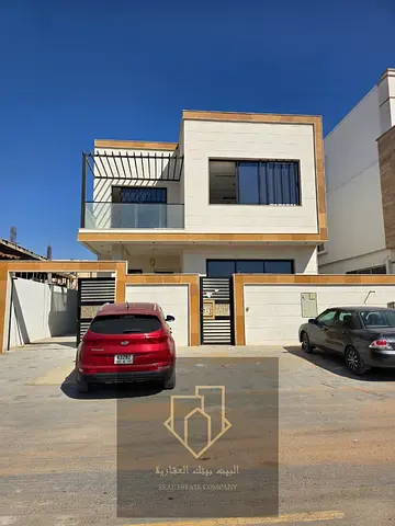 A luxurious villa with a harmonious and elegant design in the Al Yasmeen area of Ajman, one of the most prominent residential areas that combines tran