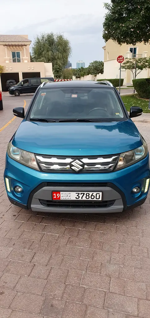 Suzuki Vitara 2016 — photo 1 of 5