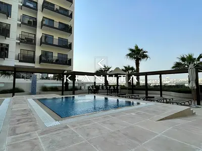 إطلالة على المسبح| تكييف مجاني| مفروشة|