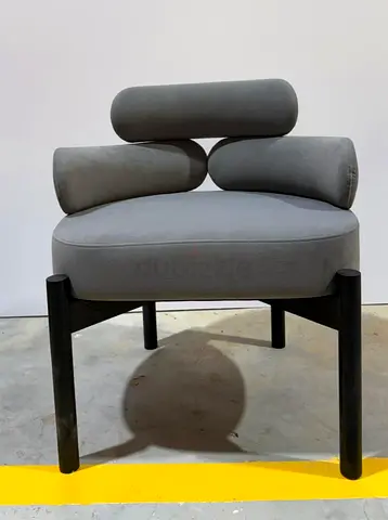 Stylish Modern Accent Chair (Arm Chair)