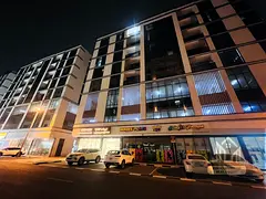 Ready to move 1bhk close to all schools Muwalieha Sharja